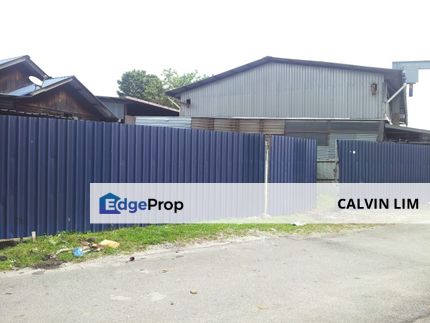 Taman paik siong warehouse for rent located puchong , Selangor, Puchong