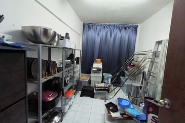 Apartment Lestari