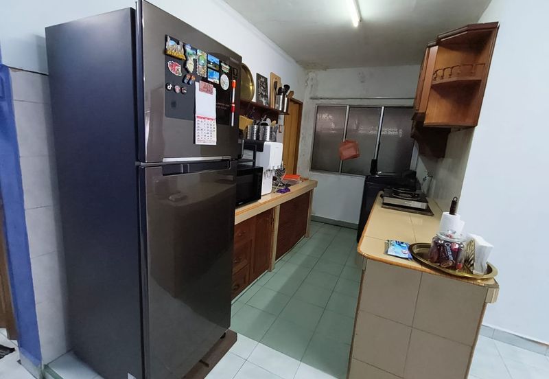 Apartment Lestari