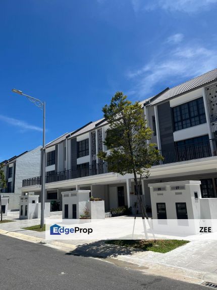 Sepang 3 Storey Town Villa For Rent , Selangor, Sepang