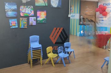 3 Storey Bandar Puteri Klang For Sale