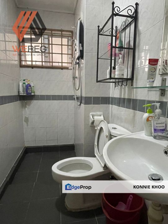 Lakes Condominium, Kota Kemuning For Sale  , Selangor, Kota Kemuning