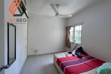 Pangsapuri Akasia, Bandar Botanic