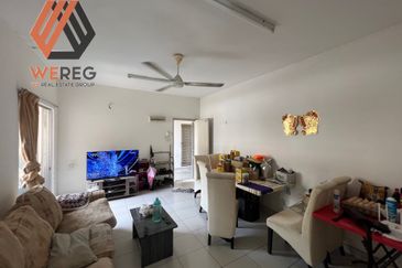 Pangsapuri Akasia, Bandar Botanic