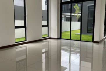 Dremien @ Eco Ardence