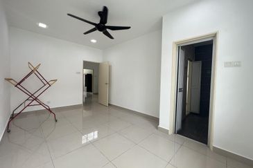 Taman Ehsan Jaya, Pendamaran