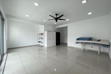 Taman Ehsan Jaya, Pendamaran