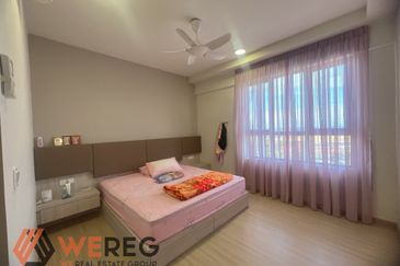 Gravit8 @ Klang South