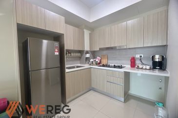 Gravit8 @ Klang South