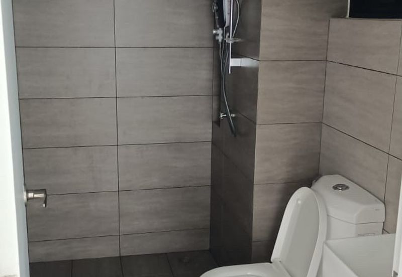 Amber Residence @ twentyfive.7