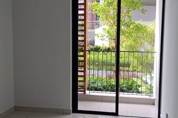 Amber Residence @ twentyfive.7