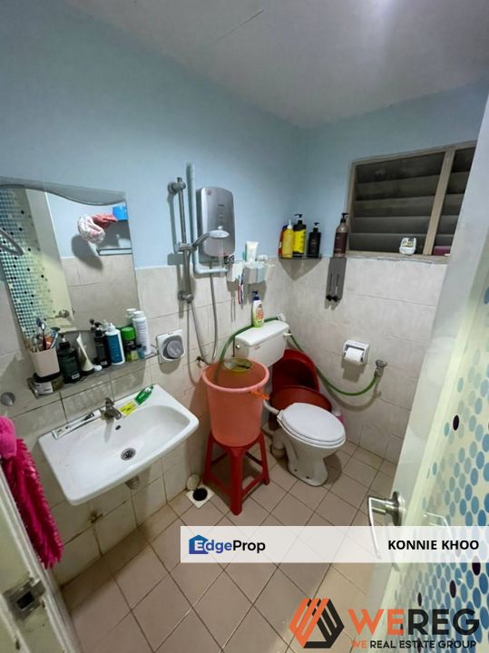 Tropika Apartment 3R2B Bandar Bukit Tinggi For Sale, Selangor, Port Klang