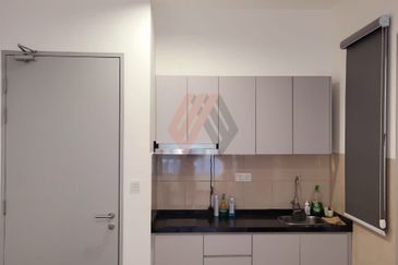 Gravit8 @ Klang South