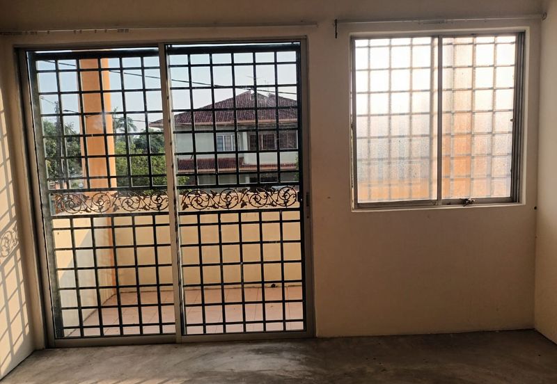 Taman Banting Mewah (Taman Sungai Nangka)