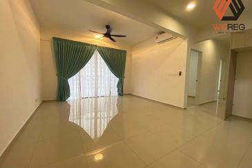 Gravit8 @ Klang South