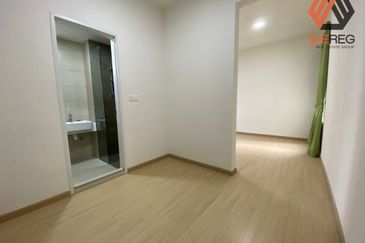 Gravit8 @ Klang South