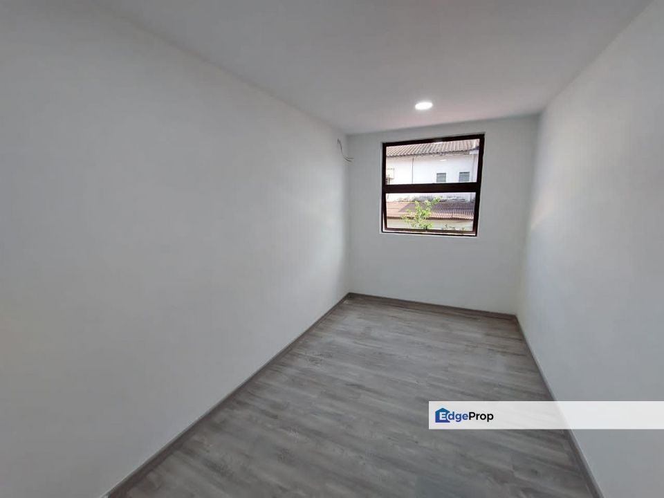 Renovated Double Storey Terrace Taman Megah Bukit Beruang Melaka , Melaka, Bukit Beruang