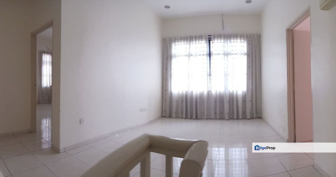 Double Storey Semi D Taman Muzaffar Heights Ayer Keroh, Melaka, Ayer Keroh