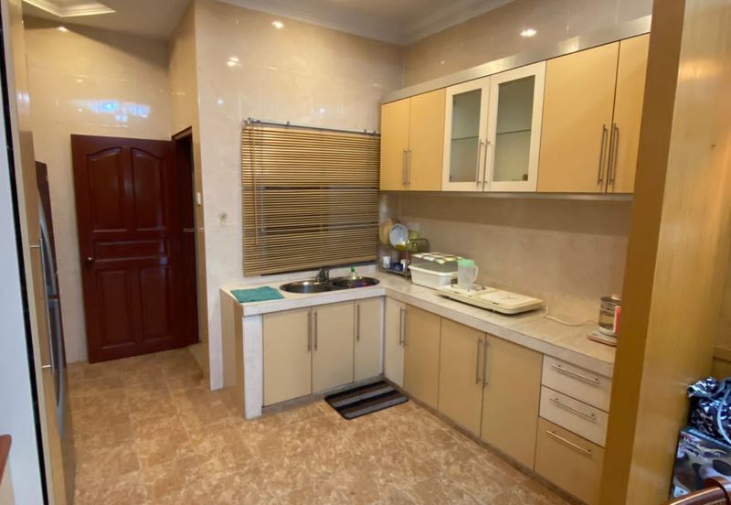 TAMAN ALAI PERDANA (CRISTAL BAY)