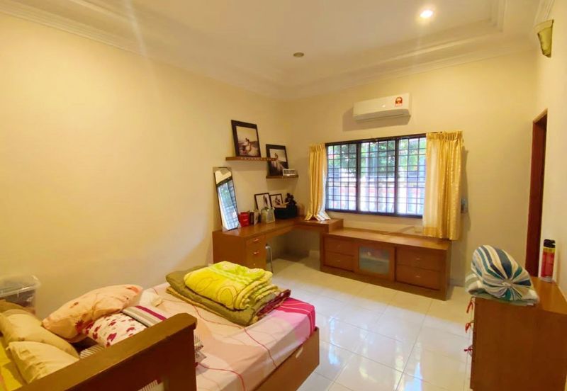 TAMAN ALAI PERDANA (CRISTAL BAY)