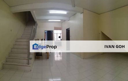 1.5 Storey Town House Taman Bukit Cheng Ground Floor , Melaka, Cheng