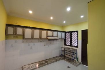 TAMAN KOTA LAKSAMANA SEK 1