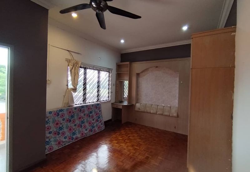 TAMAN KOTA LAKSAMANA SEK 1