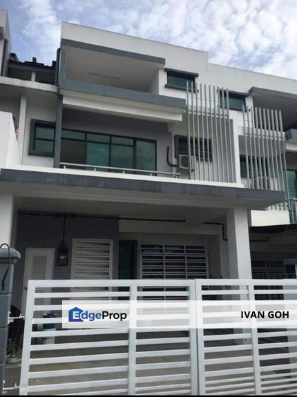 Gated Guarded 2.5 Storey Terrace House Taman Muzaffar Heights Ayer Keroh, Melaka, Ayer Keroh