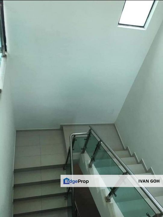 Gated Guarded 2.5 Storey Terrace House Taman Muzaffar Heights Ayer Keroh, Melaka, Ayer Keroh