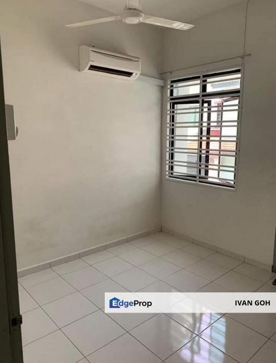 Gated Guarded 2.5 Storey Terrace House Taman Muzaffar Heights Ayer Keroh, Melaka, Ayer Keroh
