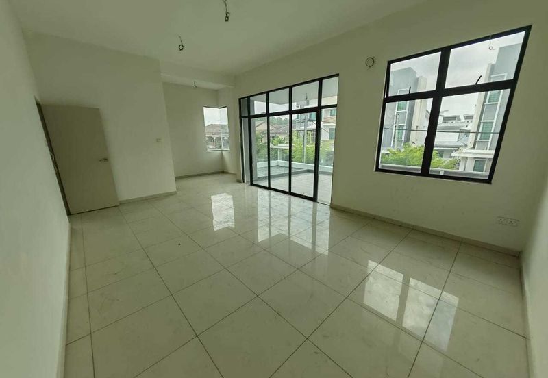 TAMAN MERAK (P.LOT 1731)