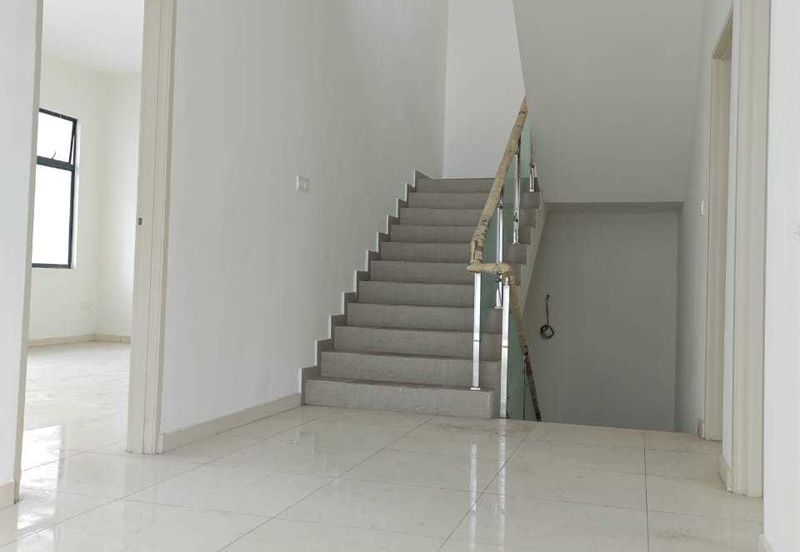 TAMAN MERAK (P.LOT 1731)