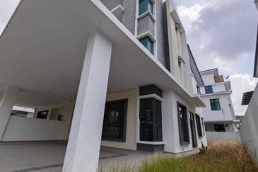 TAMAN MERAK (P.LOT 1731)