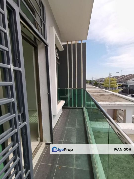 Superlink Double Storey Terrace @ Taman Minyak Perdana Bukit Rambai Cheng, Melaka, Bukit Rambai