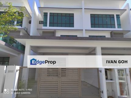 Gated Guarded 2.5 Storey Terrace House @ Taman Ozana Residence Ayer Keroh, Melaka, Ayer Keroh