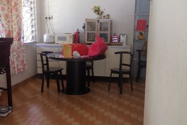 TAMAN GAJAH BERANG UTAMA