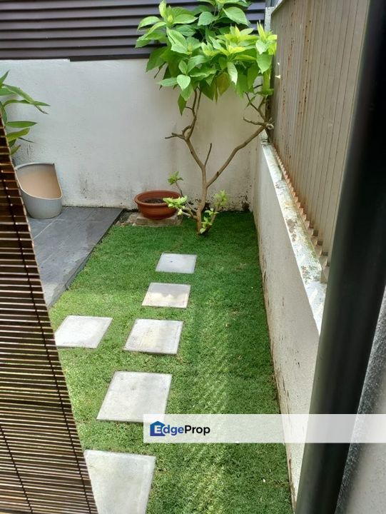 Gated Guarded Double Storey Semi D @ Taman Paya Emas Cheng, Melaka, Cheng