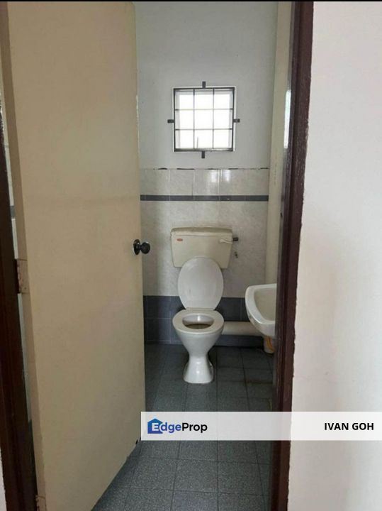 Double Storey Terrace House @Taman Tamby Chik Karim Taman Merdeka Batu Berendam , Melaka, Batu Berendam