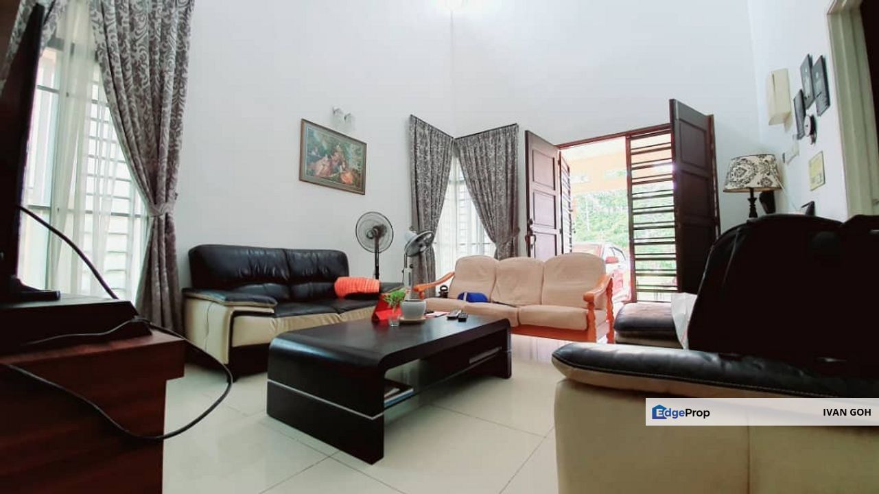 Fully Renovated Single Storey Semi D@ Taman Saujana Indah Bukit Katil, Melaka, Bukit Katil