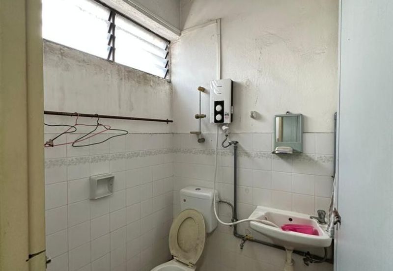 Apartment Kenanga Mewah