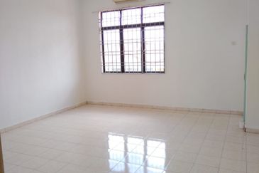 JALAN CHENG - TANJUNG MINYAK