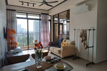 The Quartz Residence