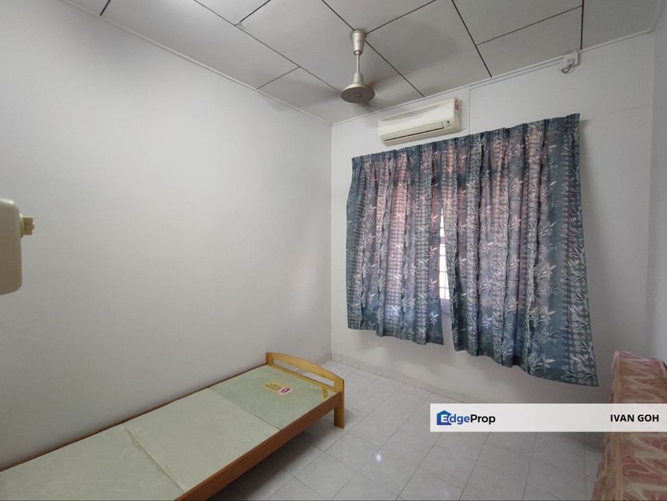 Freehold Double Storey Terrace Taman Seri Jati Batu Berendam , Melaka, Batu Berendam