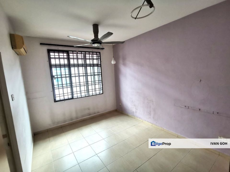 Fully Renovated Double Storey Terrace @ Taman Semabok Perdana , Melaka, Melaka Jaya