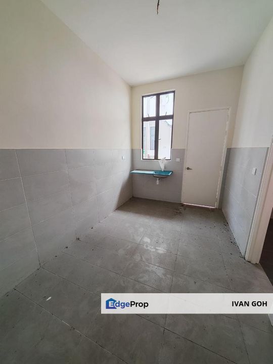 Double Storey Terrace Taman Ozana Residence, Ayer Keroh Near To Toll & MMU, Melaka, Ayer Keroh