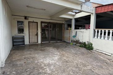 Taman Batu Berendam Putra