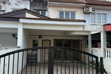 Taman Batu Berendam Putra