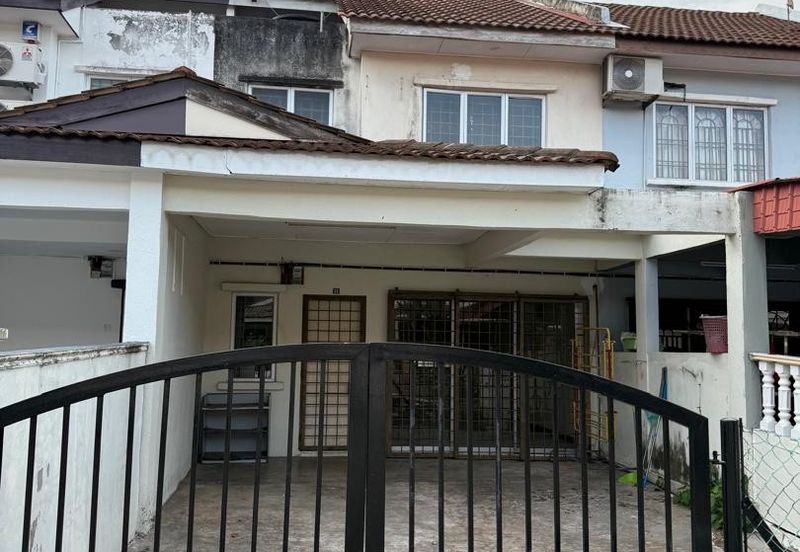 Taman Batu Berendam Putra