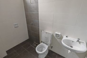 Taman Enggang Batu Berendam