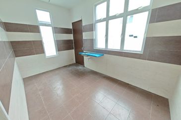 Taman Enggang Batu Berendam